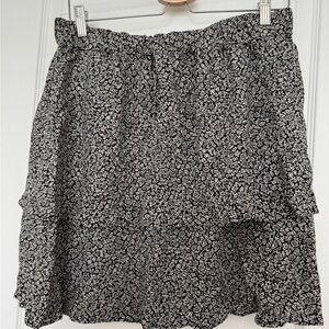 Madewell Floral Black and White Women's Ruffle Mini Skirt- Size 12